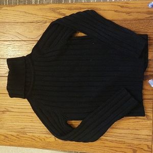 Theory | black wool sweater